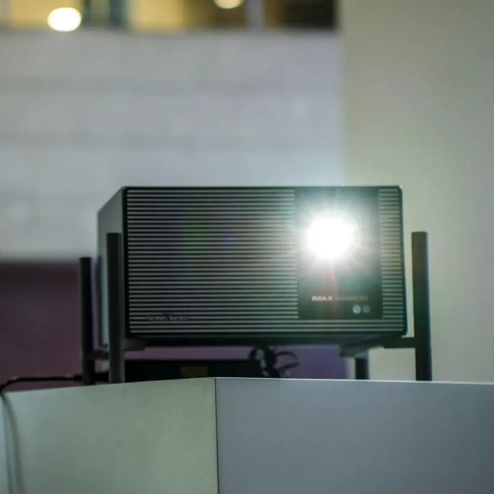 Nouvelle gamme de projecteurs 4K XGIMI TITAN Noir lancée — Réservez dès maintenant