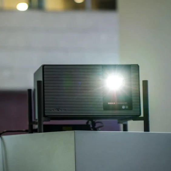 Nouvelle gamme de projecteurs 4K XGIMI TITAN Noir lancée — Réservez dès maintenant