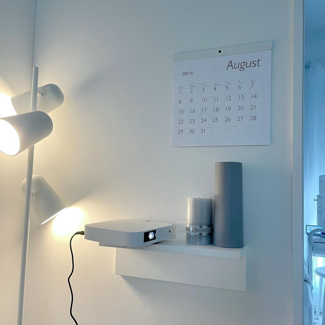 Enjoy Endless Smart Projector Content With Google Play Apps