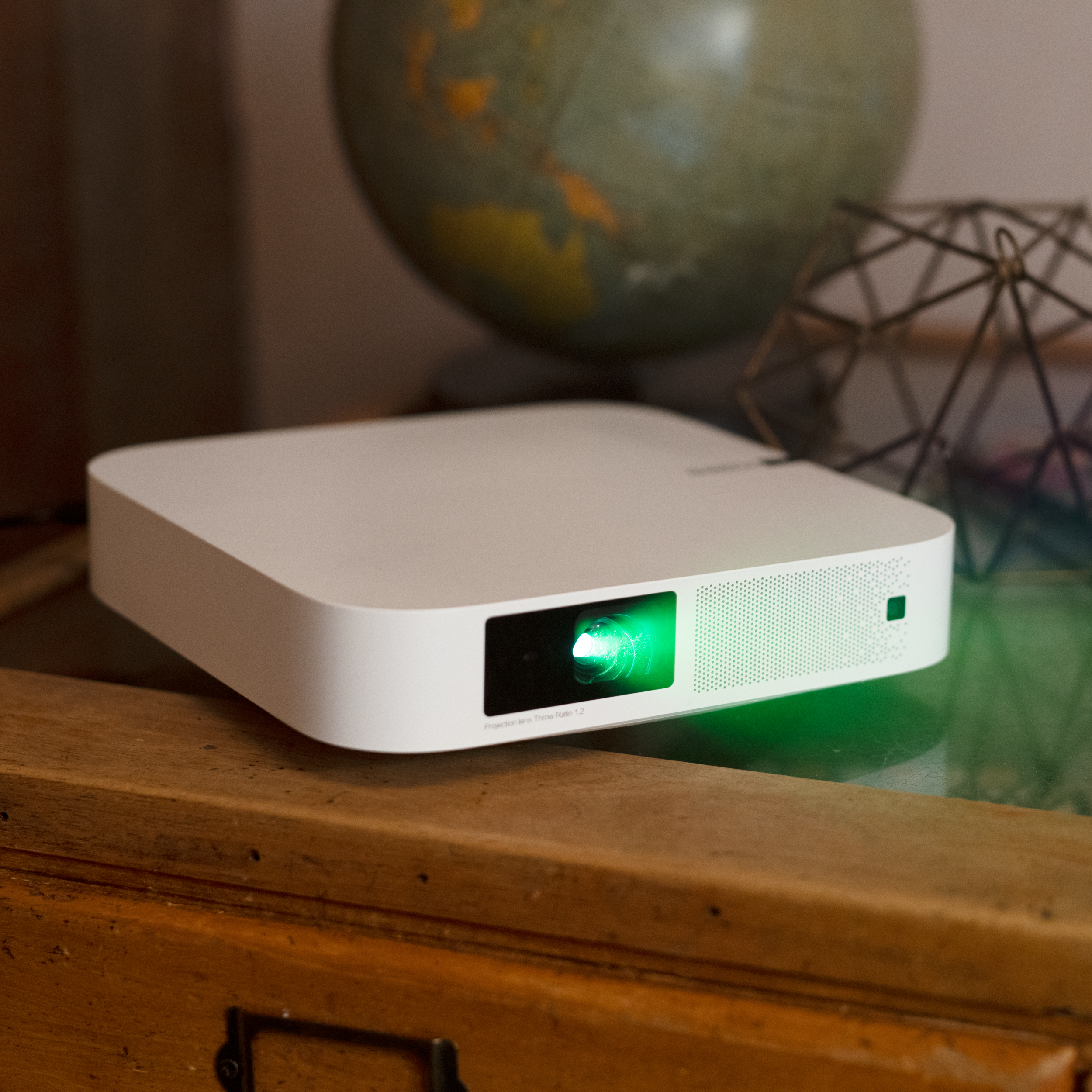 Comparing A Home Projector And A Portable Projector — XGIMI Elfin vs. XGIMI Halo+ 